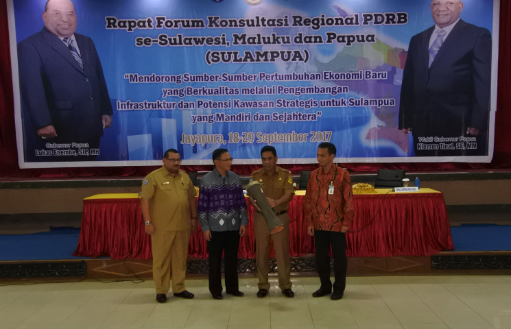 Kepentingan Politik Hambat Pembukaan Jalur Penerbangan Internasional